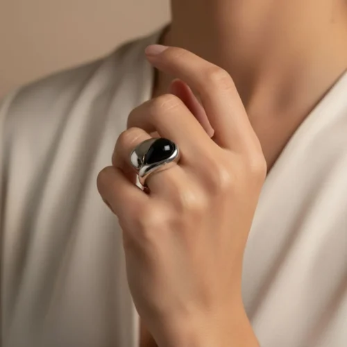 Anillo De Acero Gota Piedra Negra