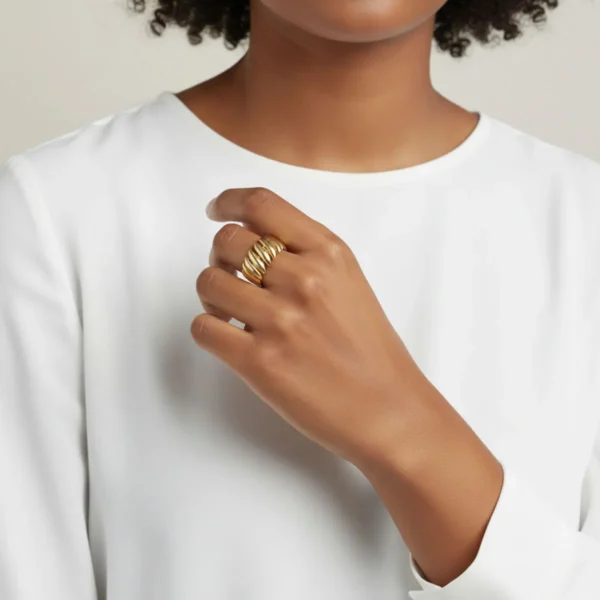Anillo De Oro Ancho Ondulado Ajustable Anillo De Oro Ancho Ondulado Ajustable