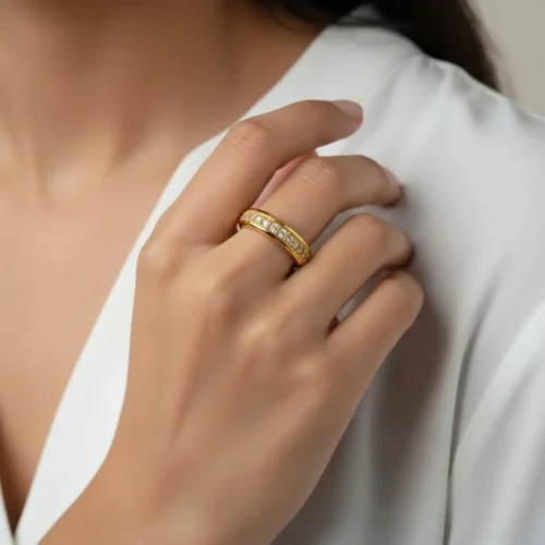 Anillo De Oro Fila En Pave