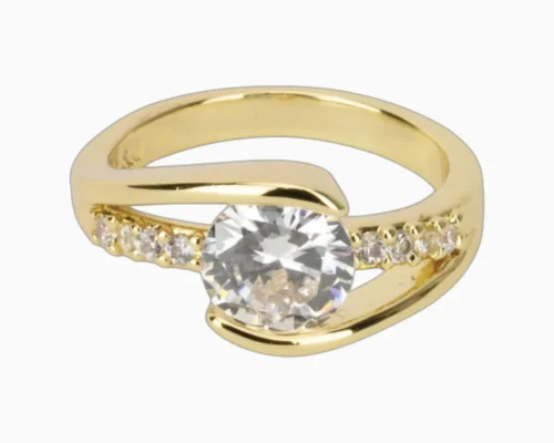 Anillo De Oro Solitario Con Circonia Anillo De Oro Solitario Con Circonia