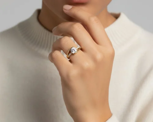 Anillo De Oro Solitario Con Circonia