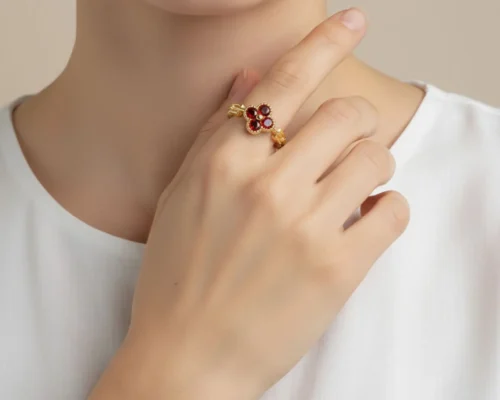 Anillo De Oro Trebol Rojo Ajustable