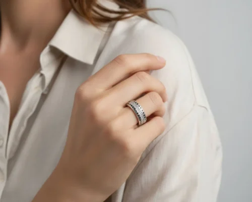 Anillo De Plata Corazones Pave