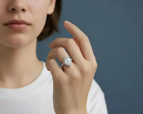 Anillo De Plata Halo Corte Pera Grande
