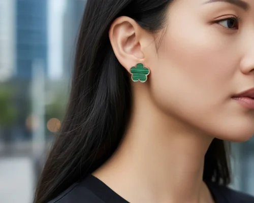 Aretes Broquel De Acero Flor 5 Hojas Verde
