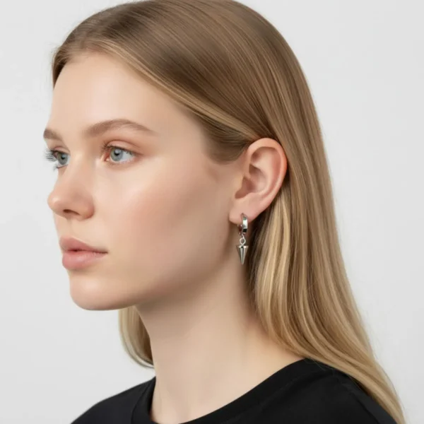 Aretes Huggies De Acero Con Picos Aretes Huggies De Acero Con Picos