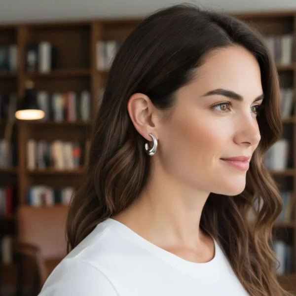 Aretes Broquel De Oro Diseño Moderno