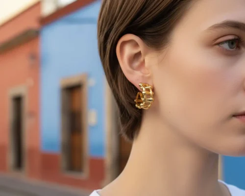 Aretes Broquel De Oro Diseño Unico