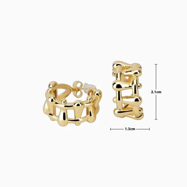 Aretes Broquel De Oro Diseño Unico