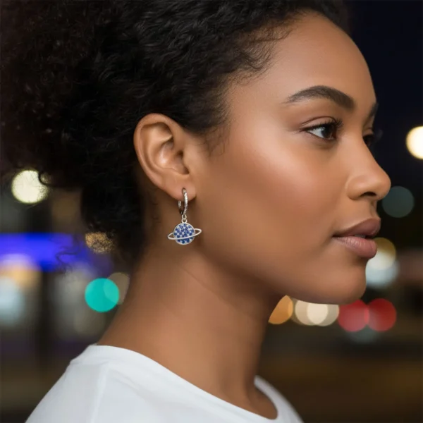 Aretes Huggies De Plata Luna y Planeta