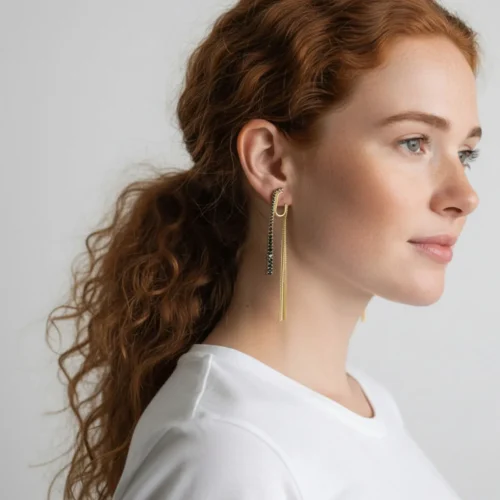 Aretes Largos De Oro Cola De Ratón Negro