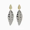 Aretes Largos De Oro Diseño De Hoja