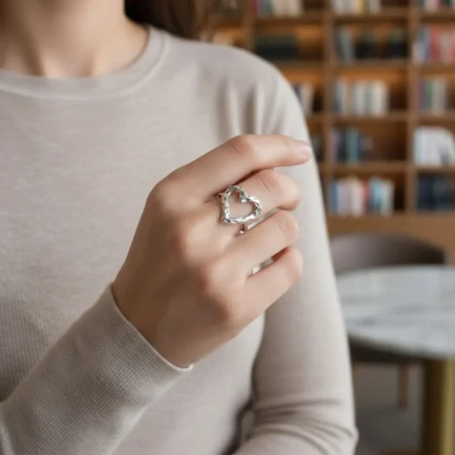 Anillo De Acero Corazon Organico Ajustable