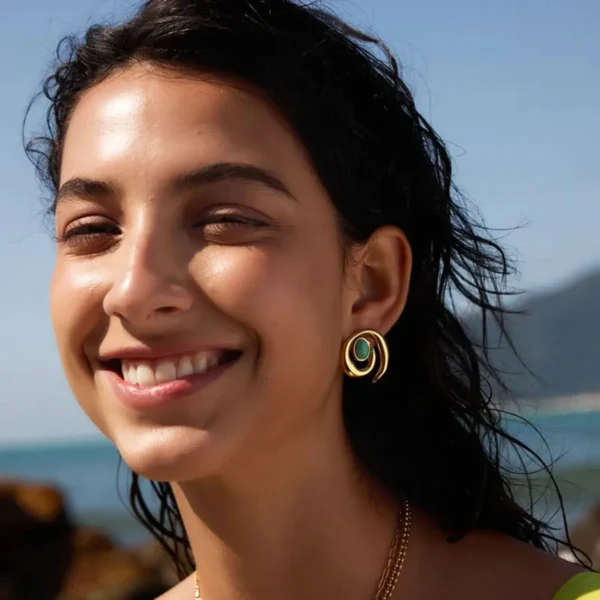 Aretes Broquel De Acero Espiral Turquesa