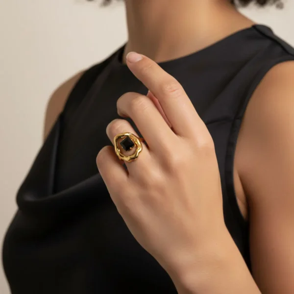 Anillo De Acero Orgánico Brillante Negro