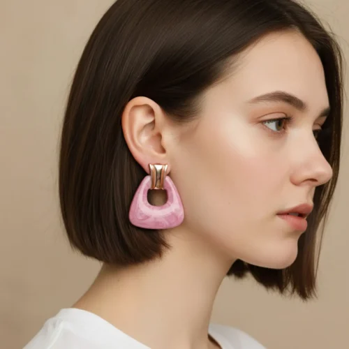 Aretes Broquel De Acero Pirámide Rosa
