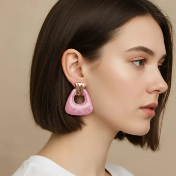 Aretes Broquel De Acero Pirámide Rosa