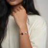 Pulsera De Acero Perla Y Oso Plateado